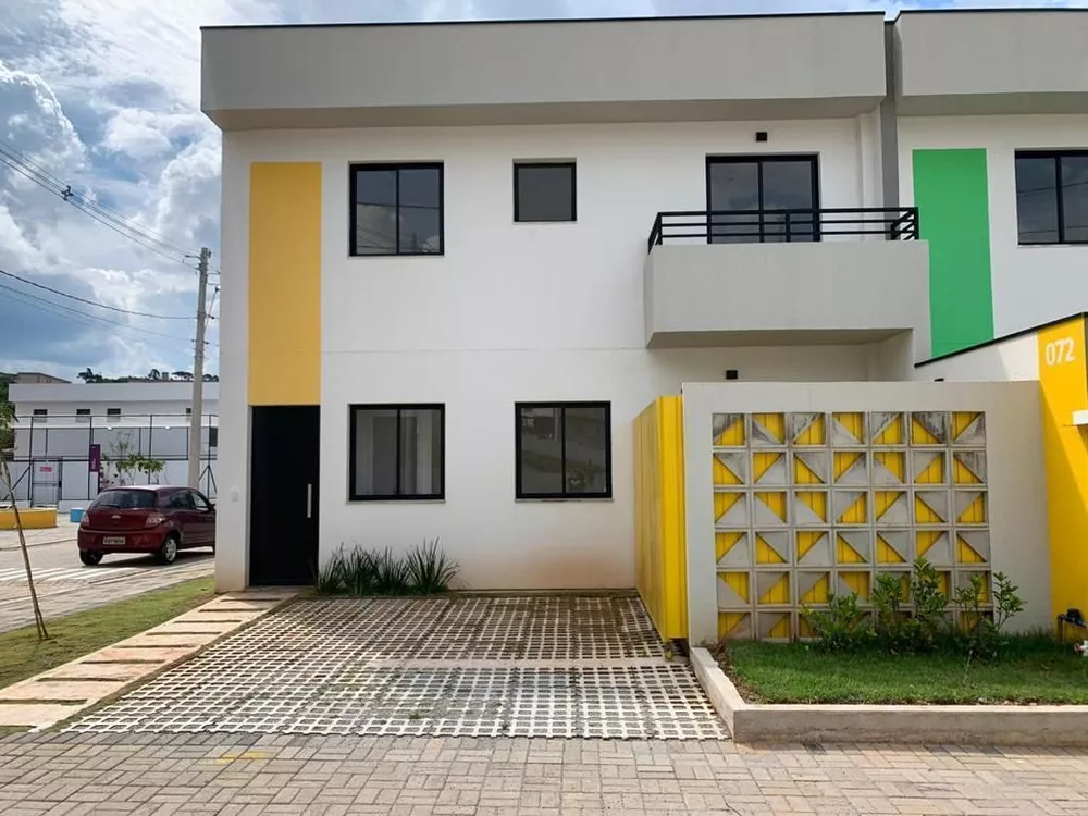 Casa de Condomínio à venda com 2 quartos, 67m² - Foto 1