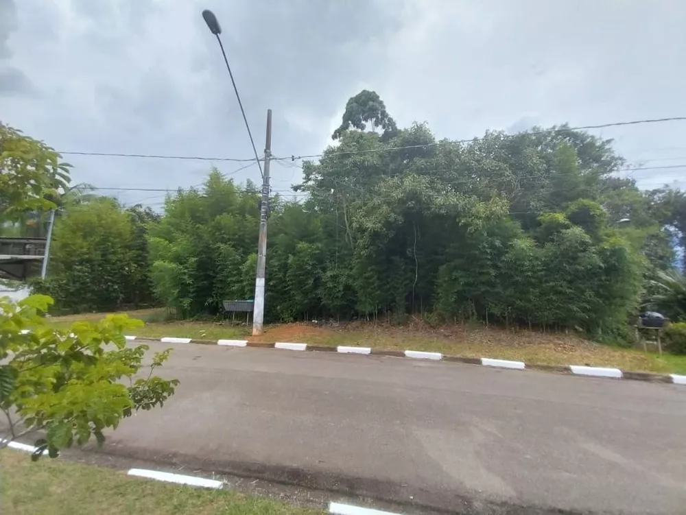 Loteamento e Condomínio, 1700 m² - Foto 1