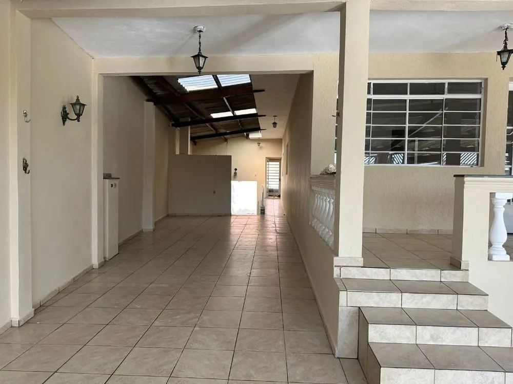 Casa, 4 quartos, 169 m² - Foto 1