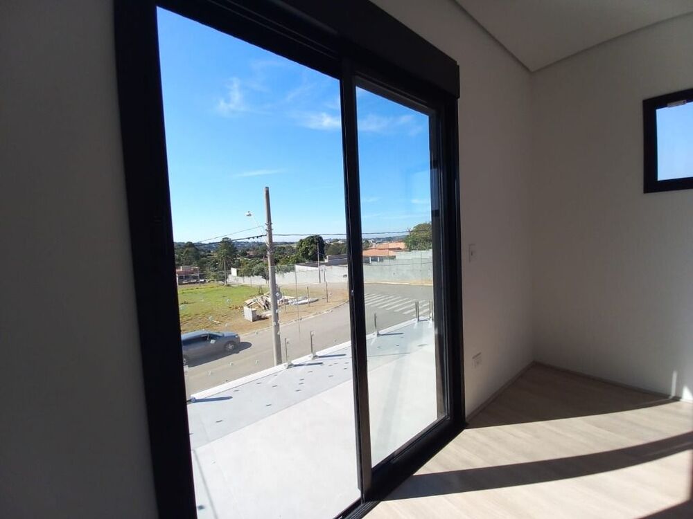 Casa de Condomínio à venda com 3 quartos, 261m² - Foto 4
