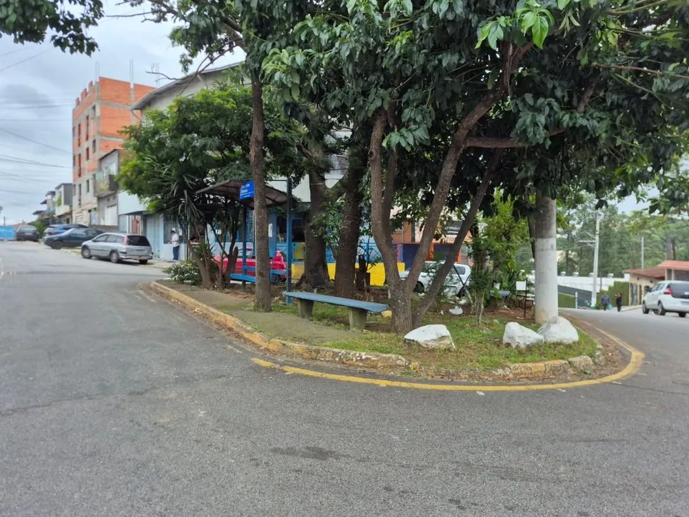 Casa, 4 quartos, 174 m² - Foto 1
