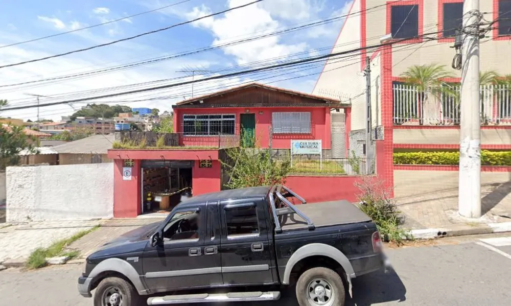 Casa, 4 quartos, 180 m² - Foto 1