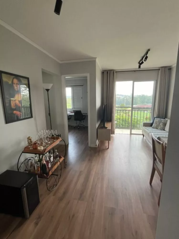 Apartamento à venda com 2 quartos, 47m² - Foto 2