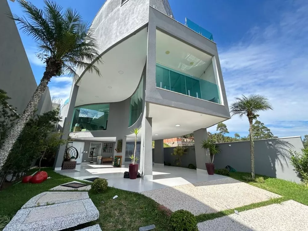 Casa de Condomínio à venda com 3 quartos, 539m² - Foto 1