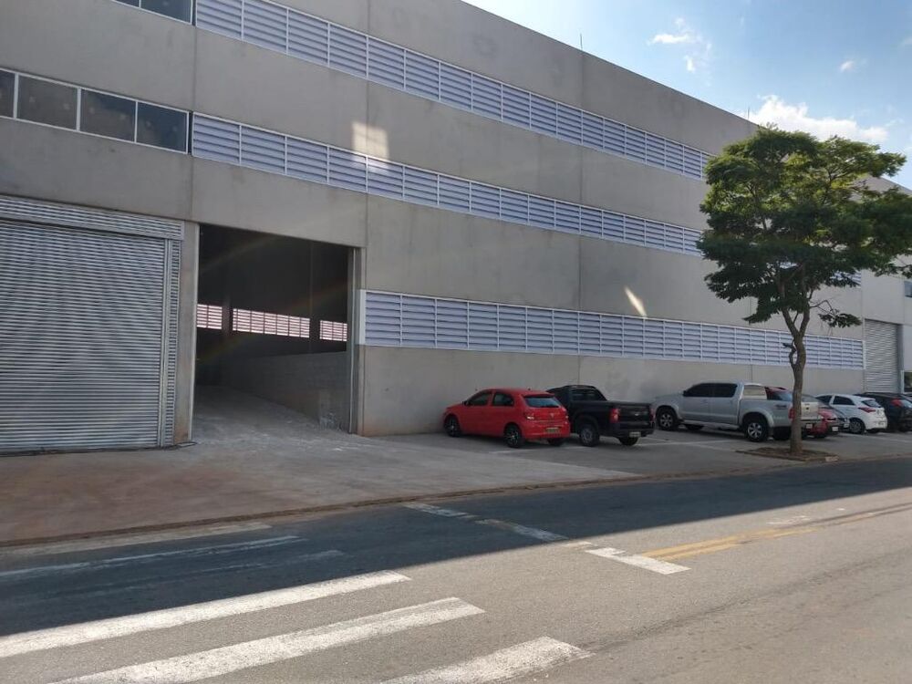 Depósito-Galpão, 4200 m² - Foto 2
