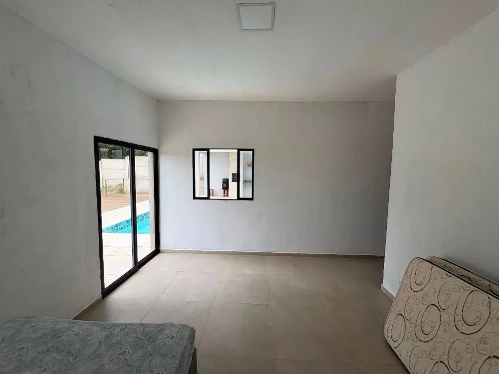 Chácara, 3 quartos, 1390 m² - Foto 4
