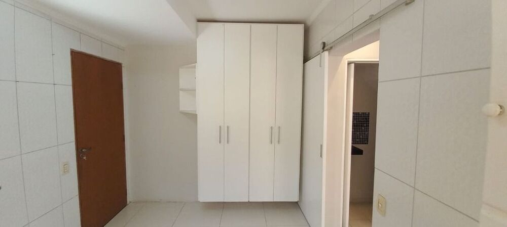 Casa de Condomínio para alugar com 3 quartos, 90m² - Foto 3