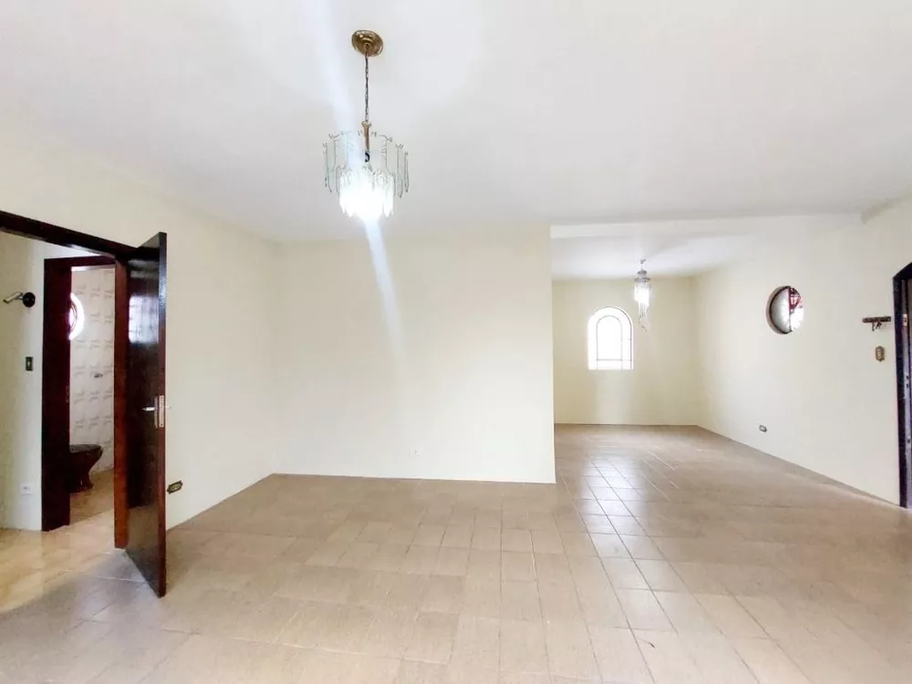 Casa de Condomínio à venda com 3 quartos, 188m² - Foto 3