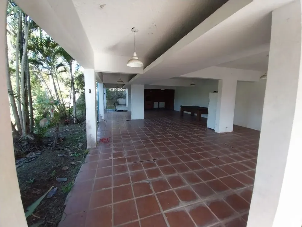 Chácara, 4 quartos, 2632 m² - Foto 1