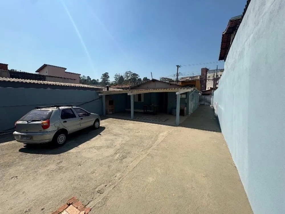 Casa, 2 quartos, 160 m² - Foto 1