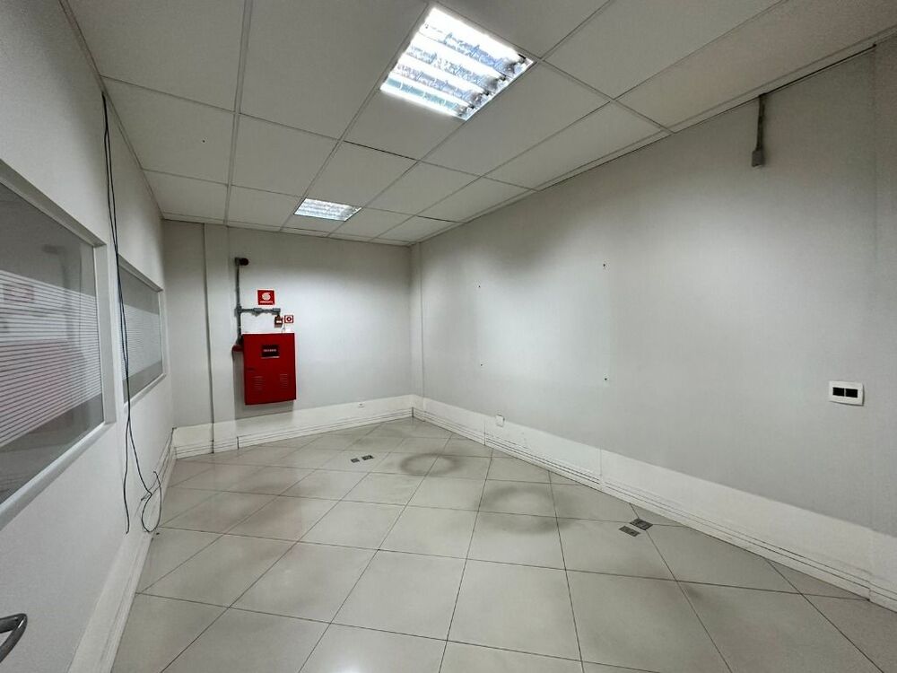 Depósito-Galpão, 2650 m² - Foto 3