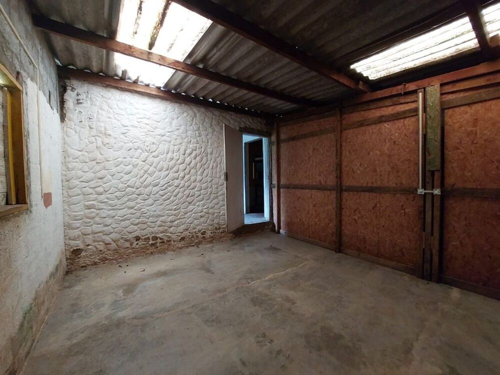 Casa para alugar com 2 quartos, 381m² - Foto 2