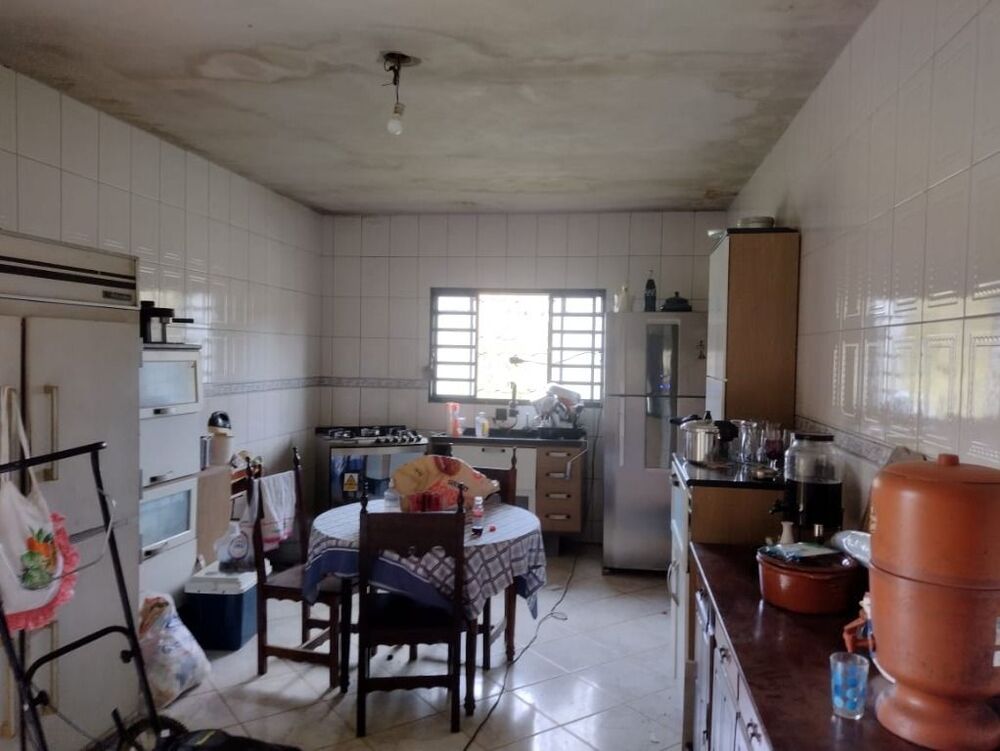 Chácara, 3 quartos, 1215 m² - Foto 7