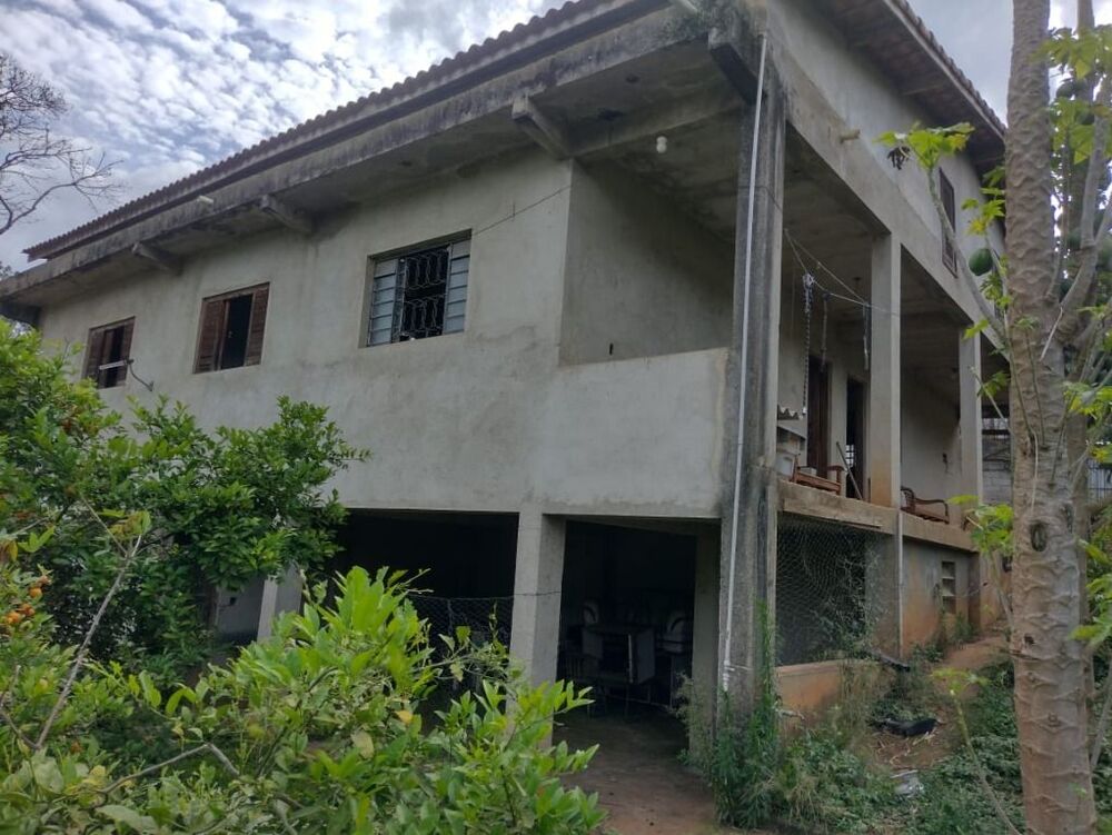 Chácara, 3 quartos, 1215 m² - Foto 3