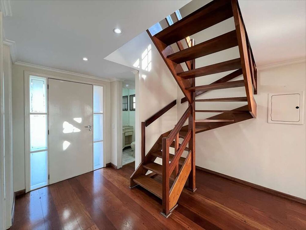 Casa de Condomínio à venda com 4 quartos, 360m² - Foto 33