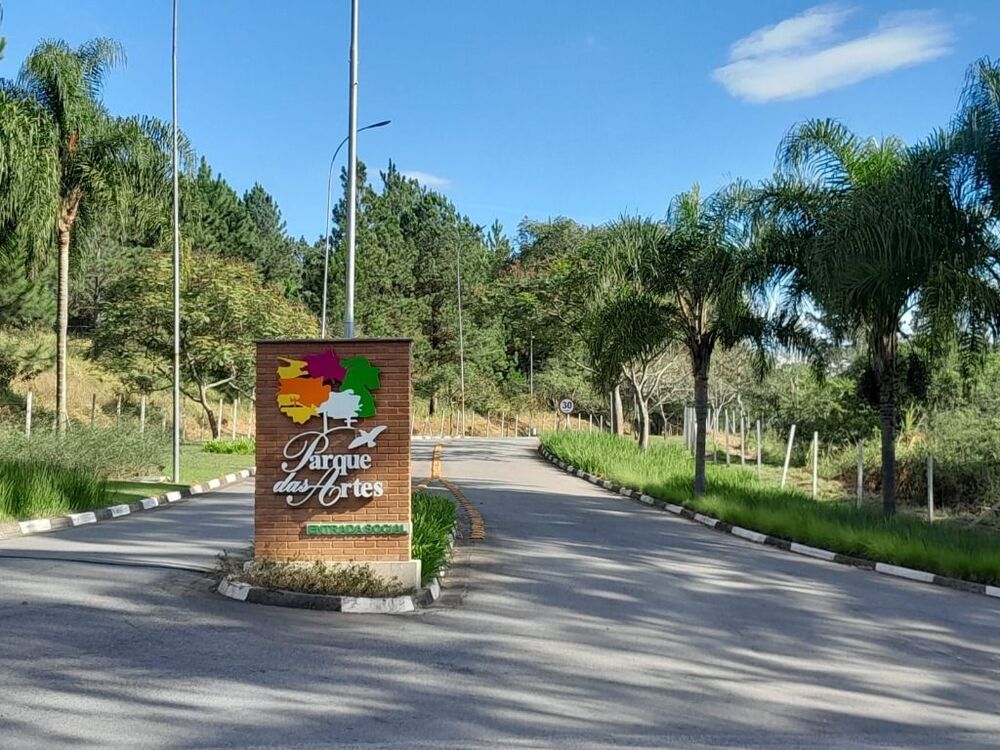 Loteamento e Condomínio, 700 m² - Foto 3