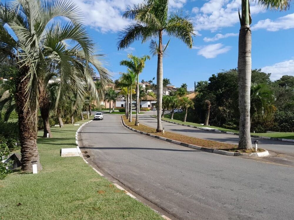 Loteamento e Condomínio, 700 m² - Foto 1