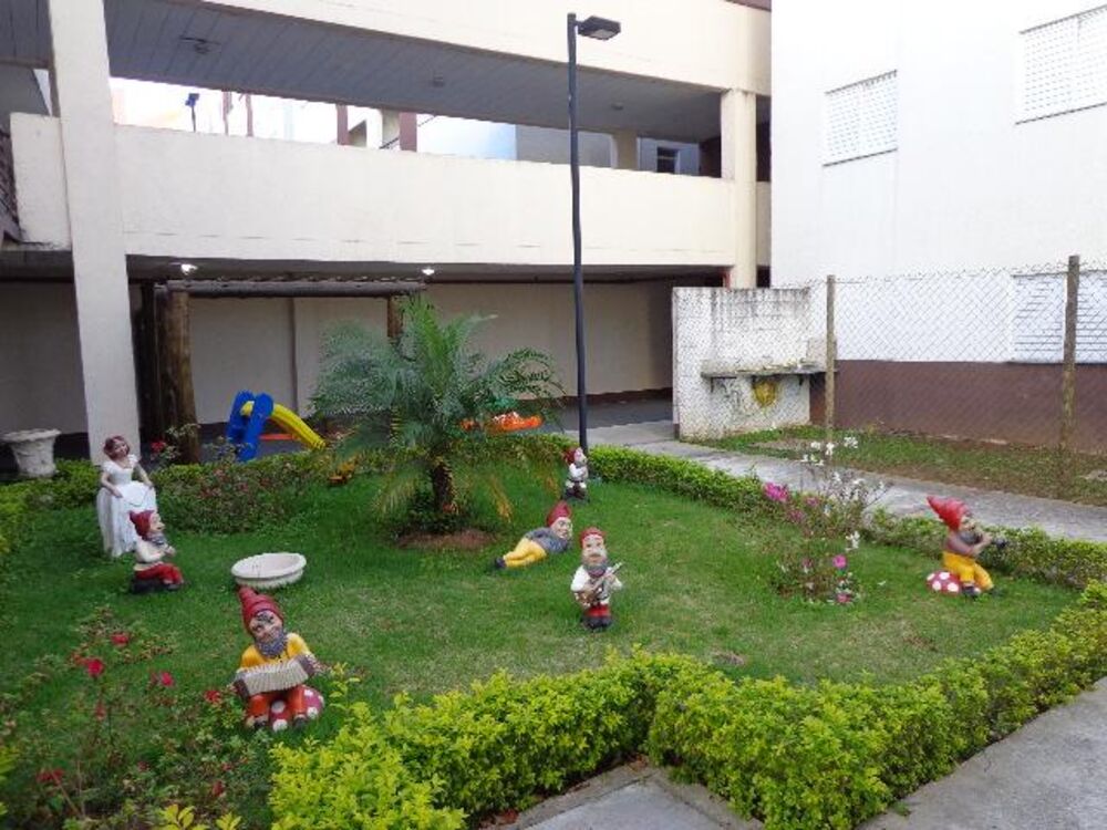 Apartamento para alugar com 2 quartos, 55m² - Foto 25