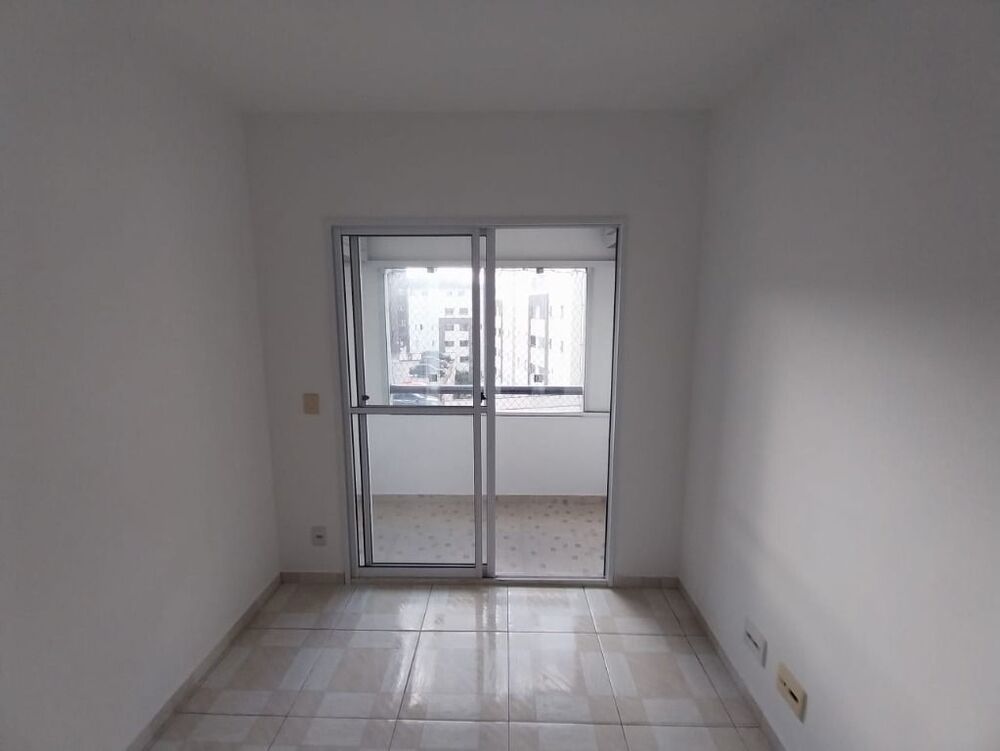 Apartamento para alugar com 2 quartos, 55m² - Foto 3