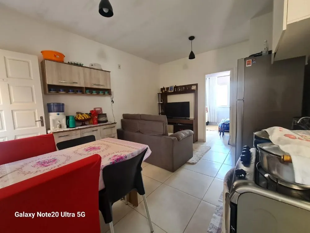 Casa, 2 quartos, 48 m² - Foto 3