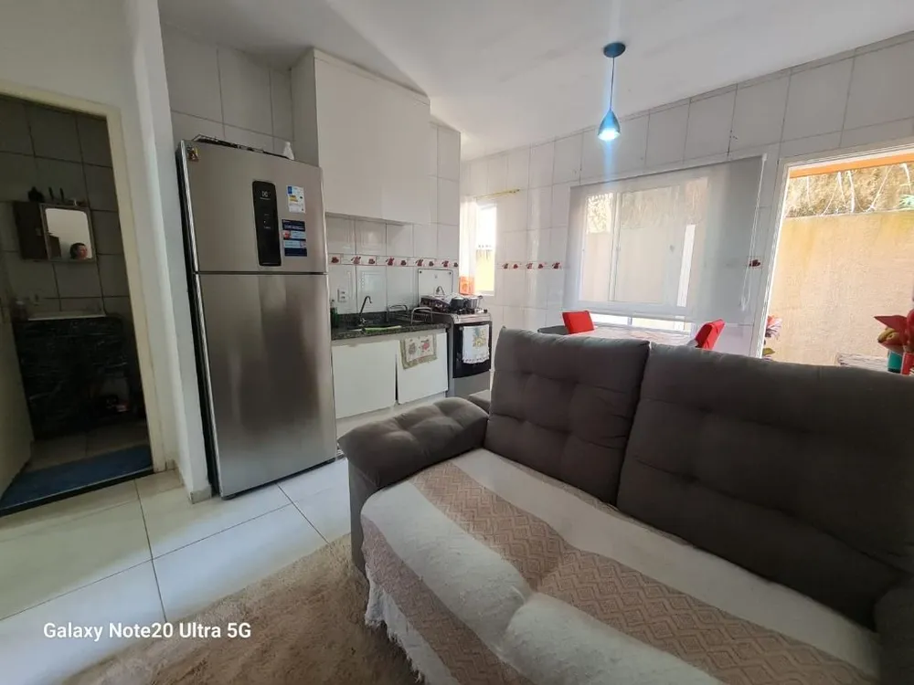 Casa, 2 quartos, 48 m² - Foto 2