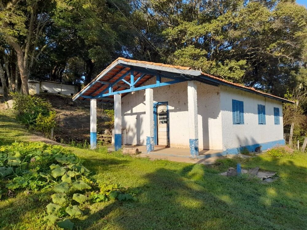 Chácara à venda com 3 quartos, 5867m² - Foto 1