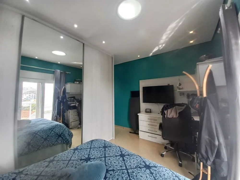 Casa, 4 quartos, 200 m² - Foto 4