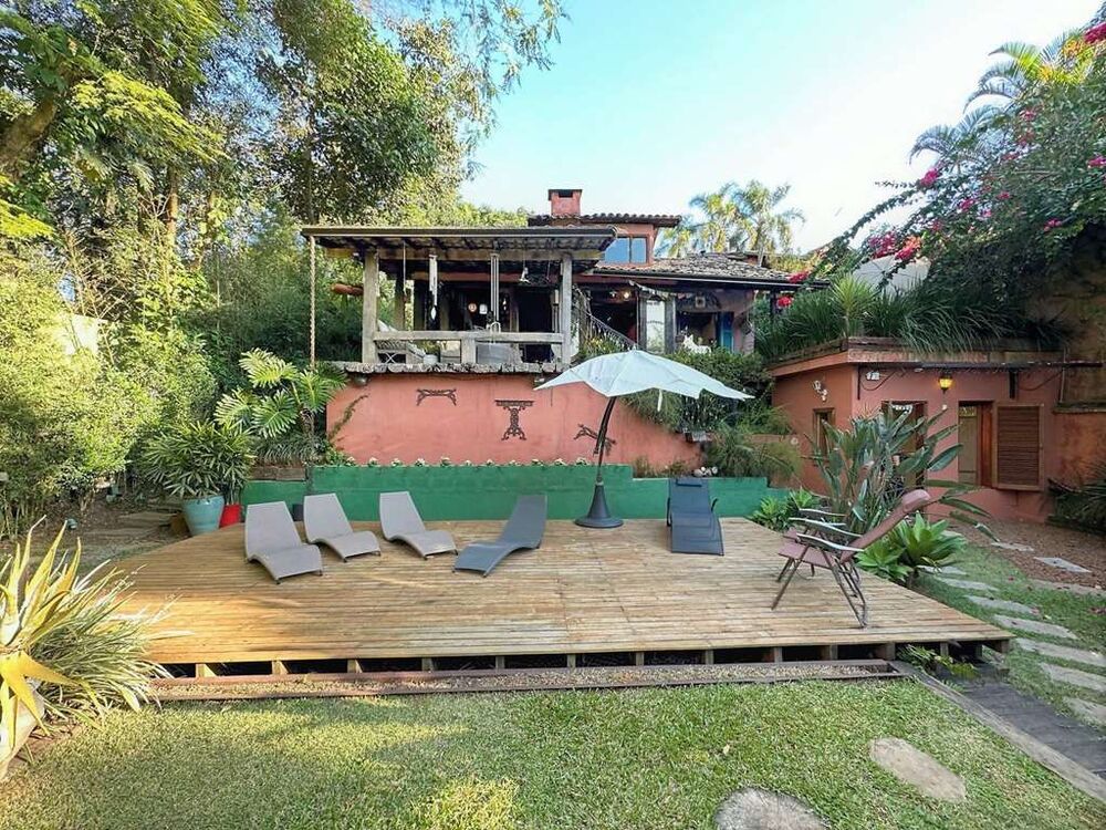 Casa, 5 quartos, 334 m² - Foto 1