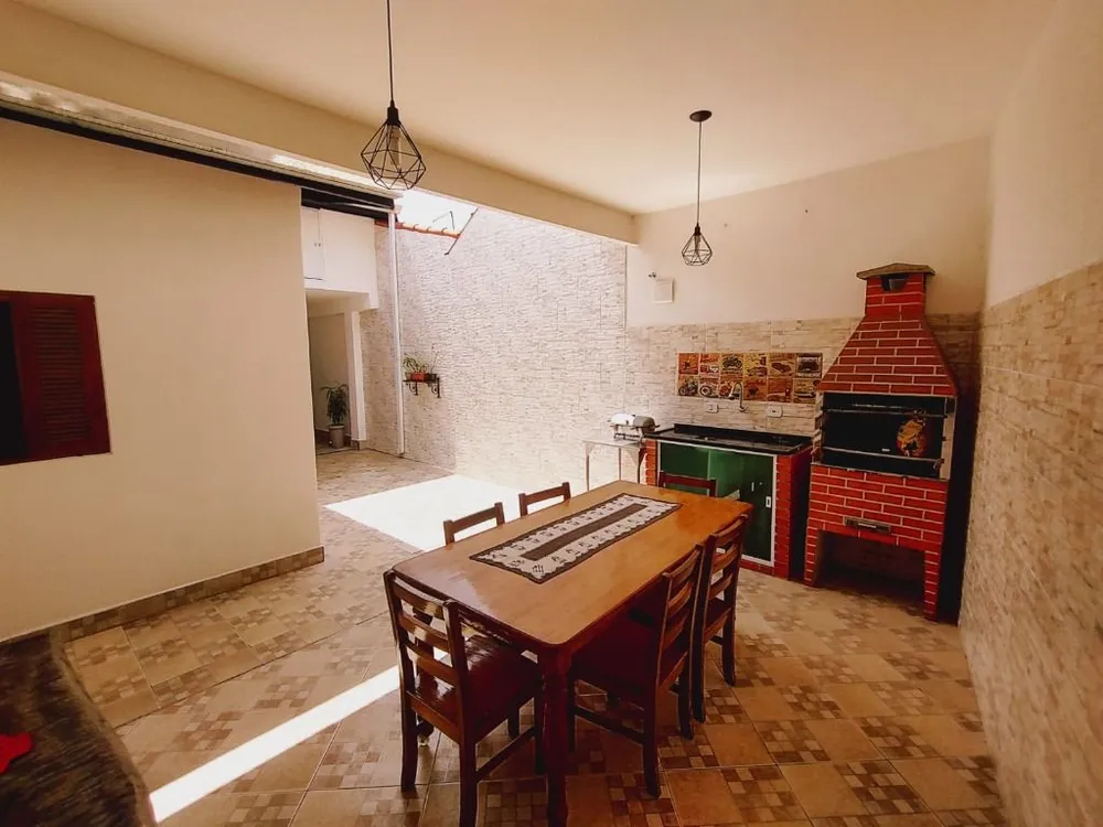 Casa, 3 quartos, 239 m² - Foto 10