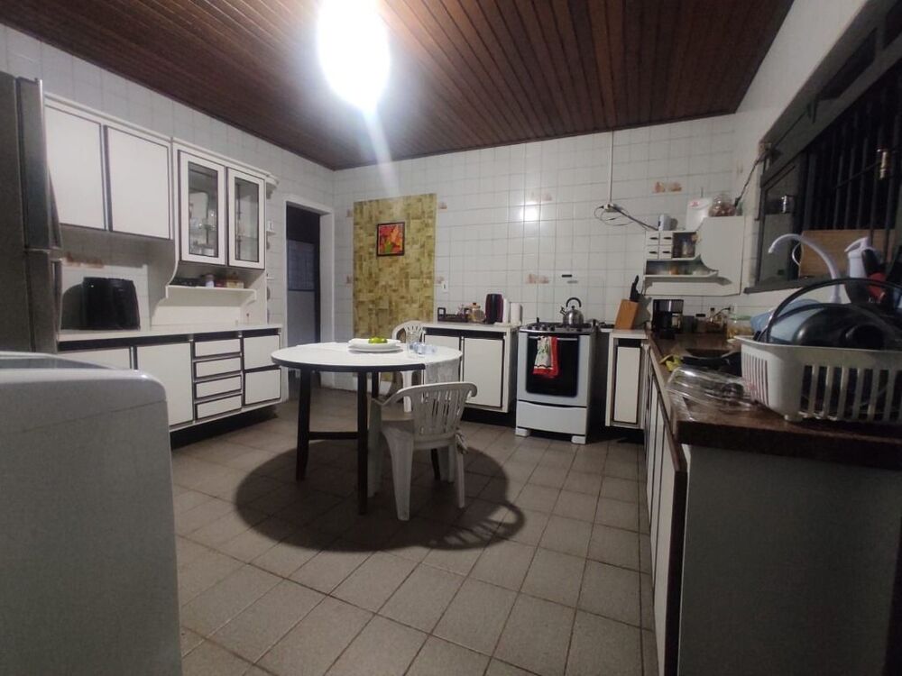 Casa, 3 quartos, 250 m² - Foto 8