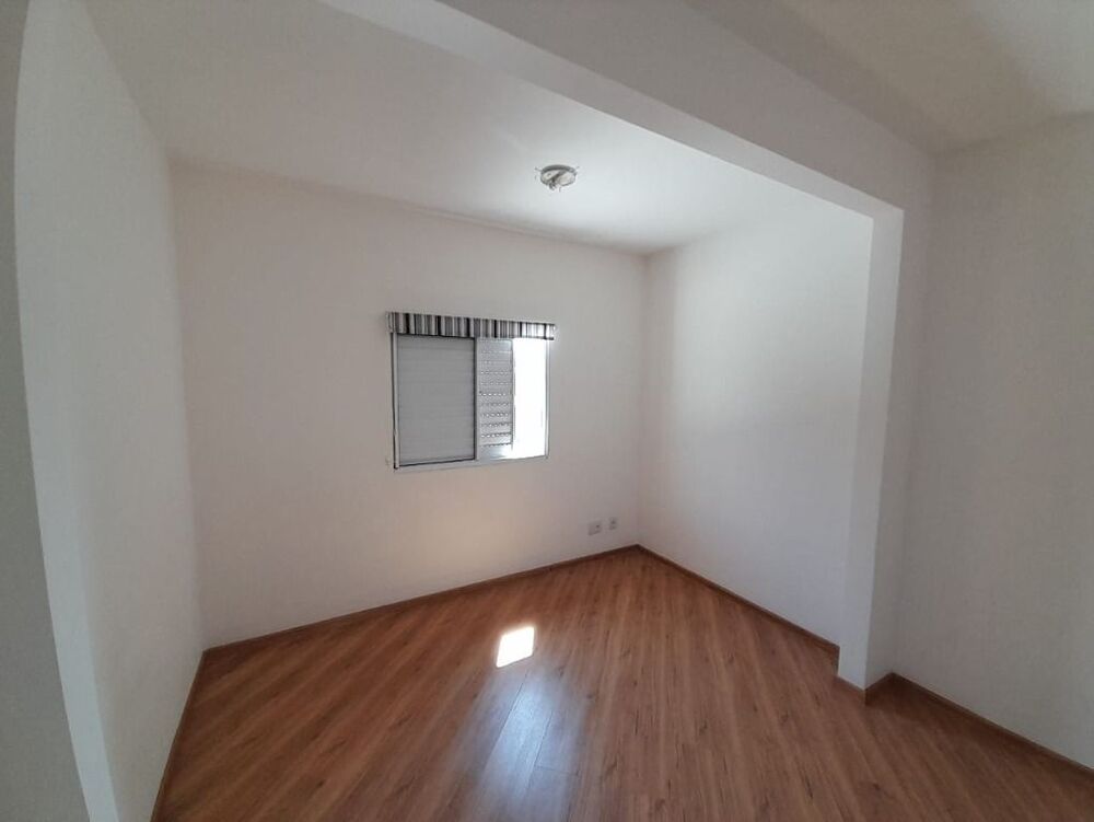 Apartamento à venda e aluguel com 3 quartos, 75m² - Foto 18