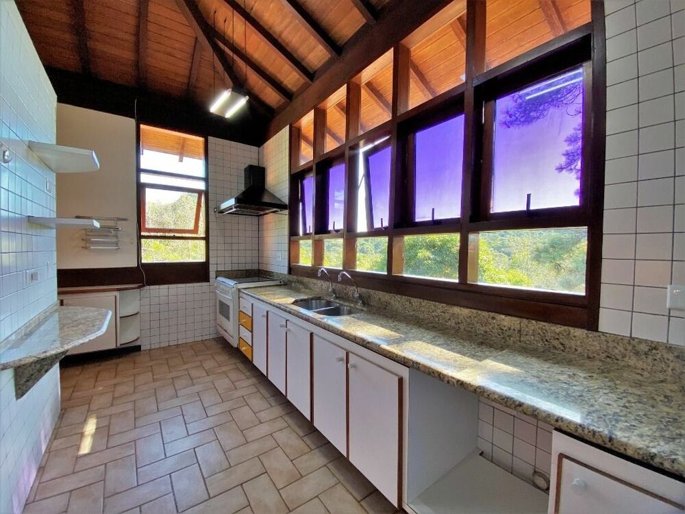 Casa de Condomínio à venda e aluguel com 3 quartos, 500m² - Foto 6