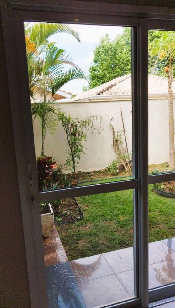Casa de Condomínio para alugar com 3 quartos, 173m² - Foto 4