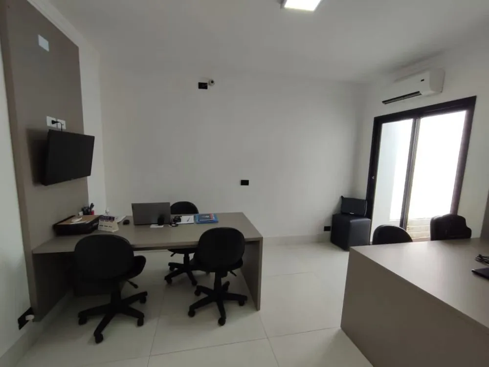 Casa, 3 quartos, 200 m² - Foto 9