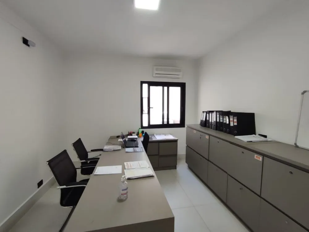 Casa, 3 quartos, 200 m² - Foto 12