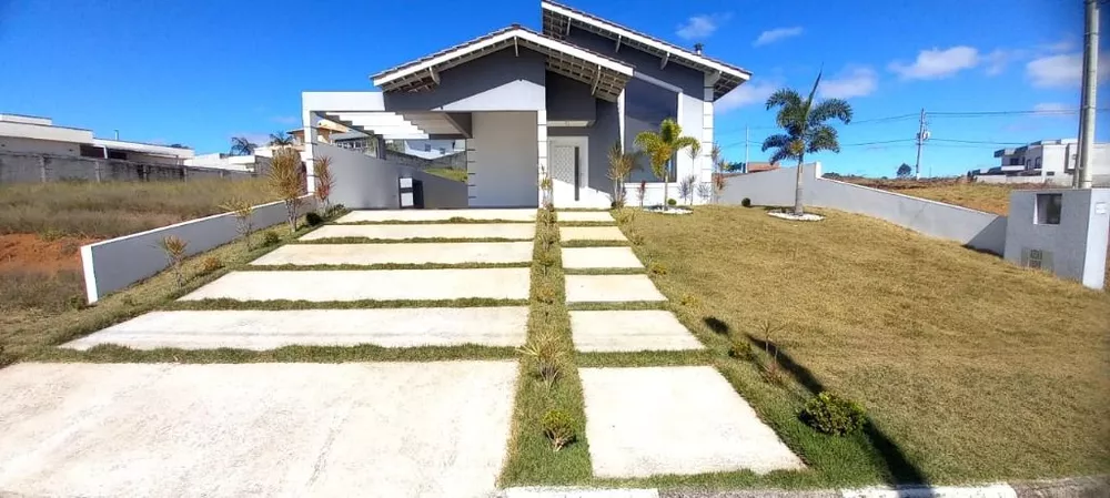 Casa de Condomínio à venda com 3 quartos, 180m² - Foto 1