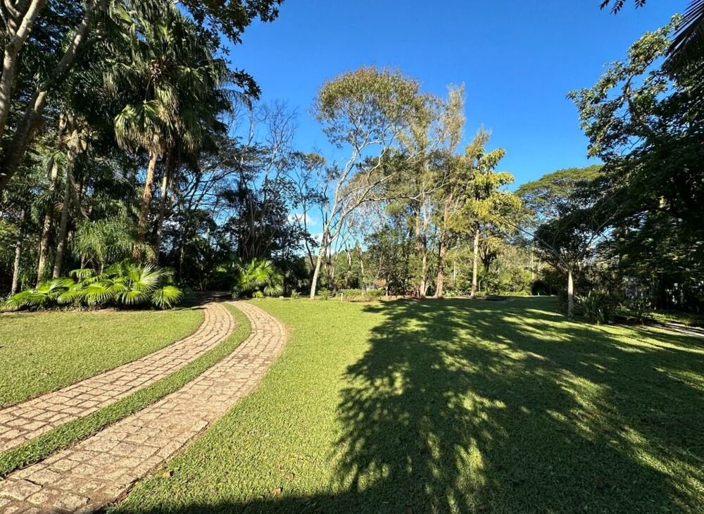 Casa de Condomínio à venda com 3 quartos, 434m² - Foto 3