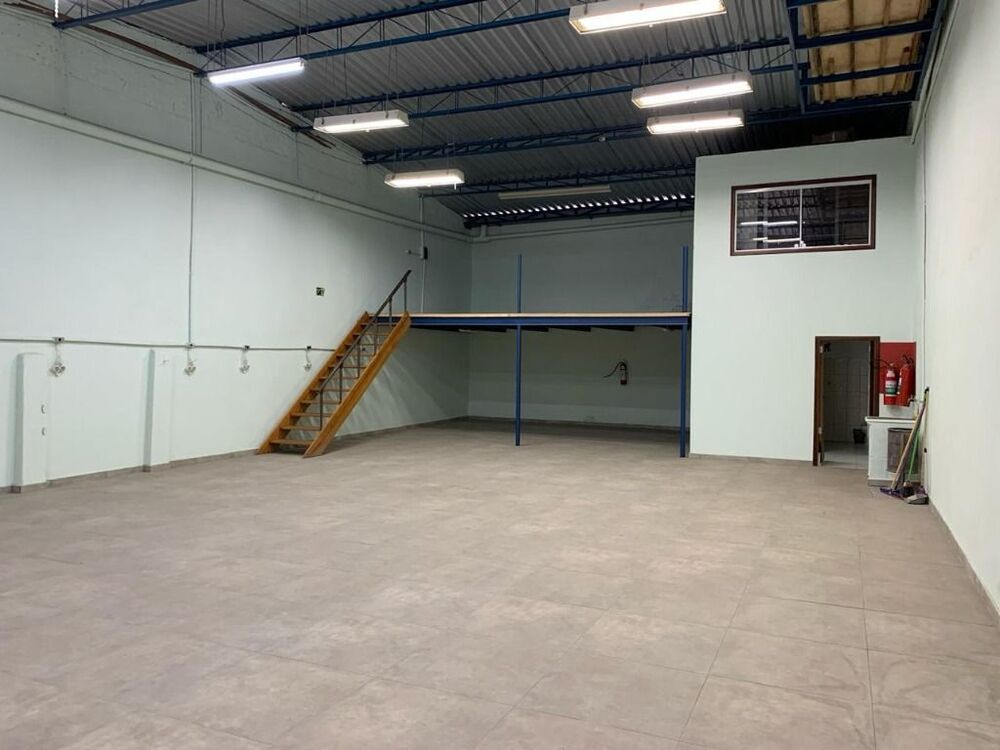 Depósito-Galpão, 220 m² - Foto 2