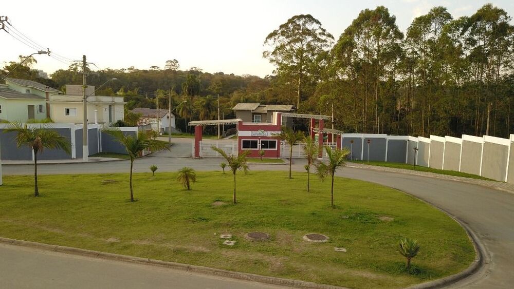 Loteamento e Condomínio, 501 m² - Foto 1