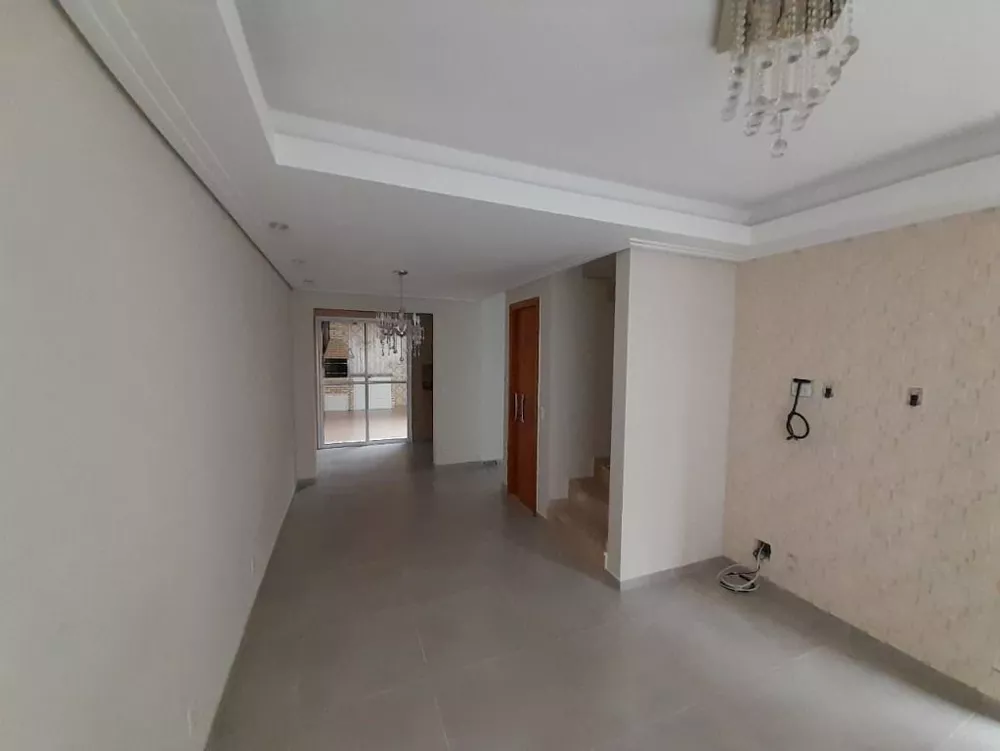 Casa de Condomínio à venda com 2 quartos, 65m² - Foto 4