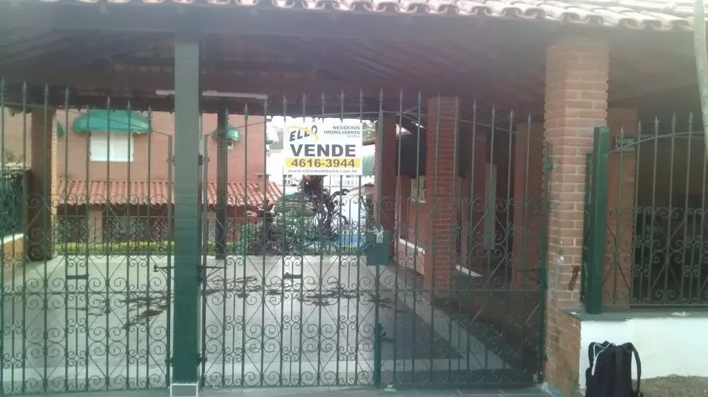 Casa de Condomínio à venda com 5 quartos, 520m² - Foto 2