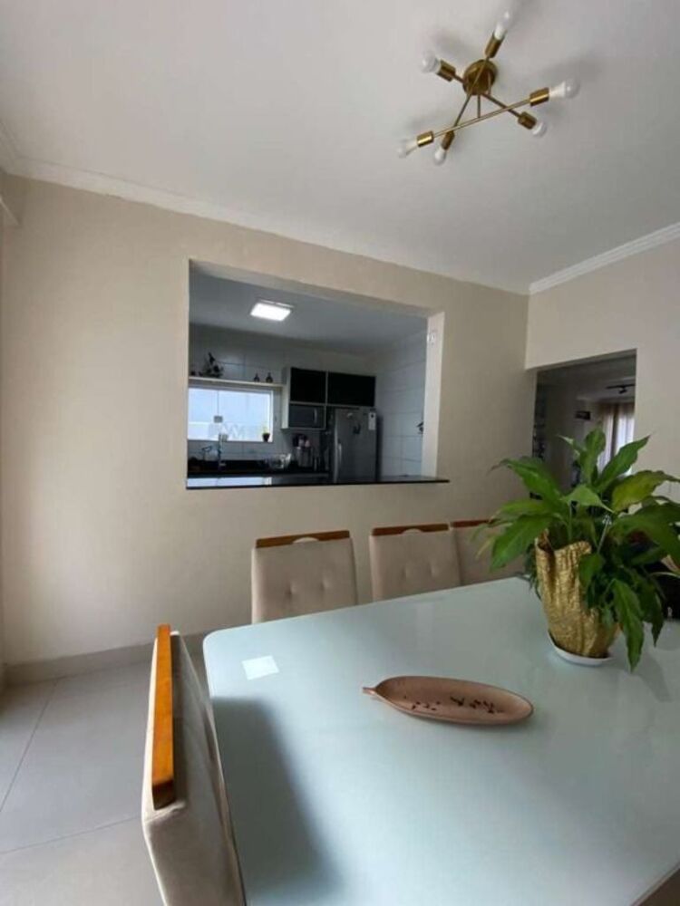 Casa de Condomínio à venda com 5 quartos, 298m² - Foto 4