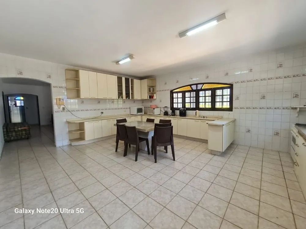 Chácara, 4 quartos, 2442 m² - Foto 12
