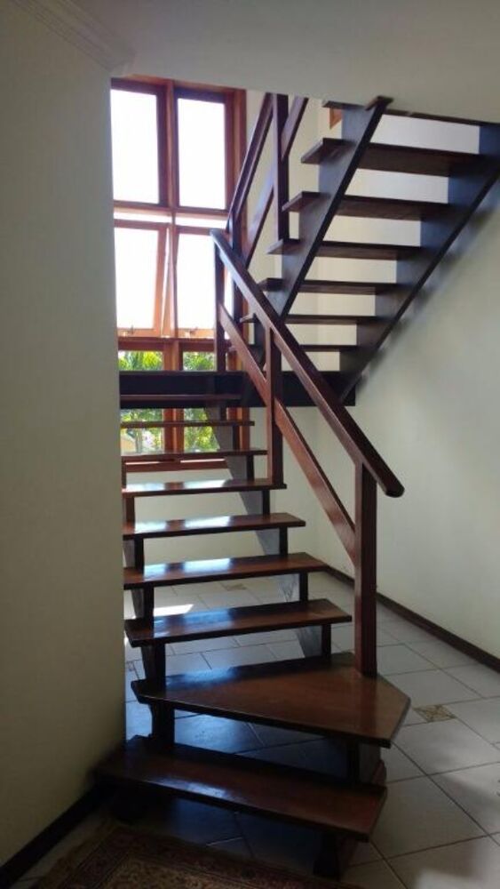 Casa de Condomínio à venda com 4 quartos, 450m² - Foto 12