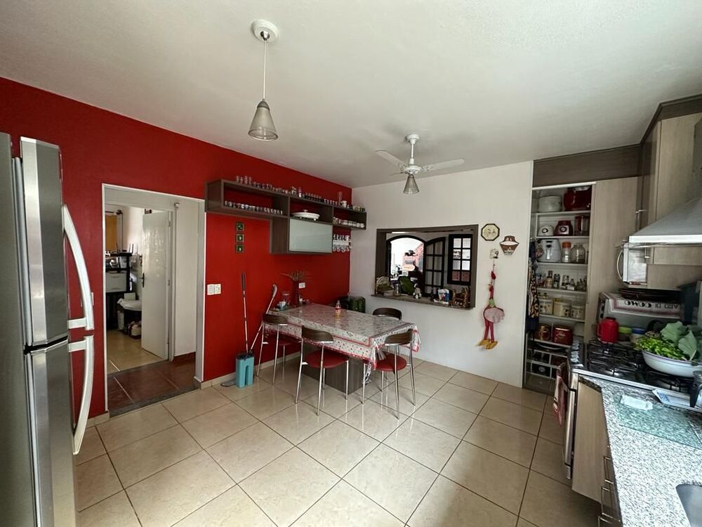 Chácara à venda com 4 quartos, 1700m² - Foto 9