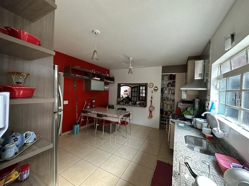 Chácara à venda com 4 quartos, 1700m² - Foto 11