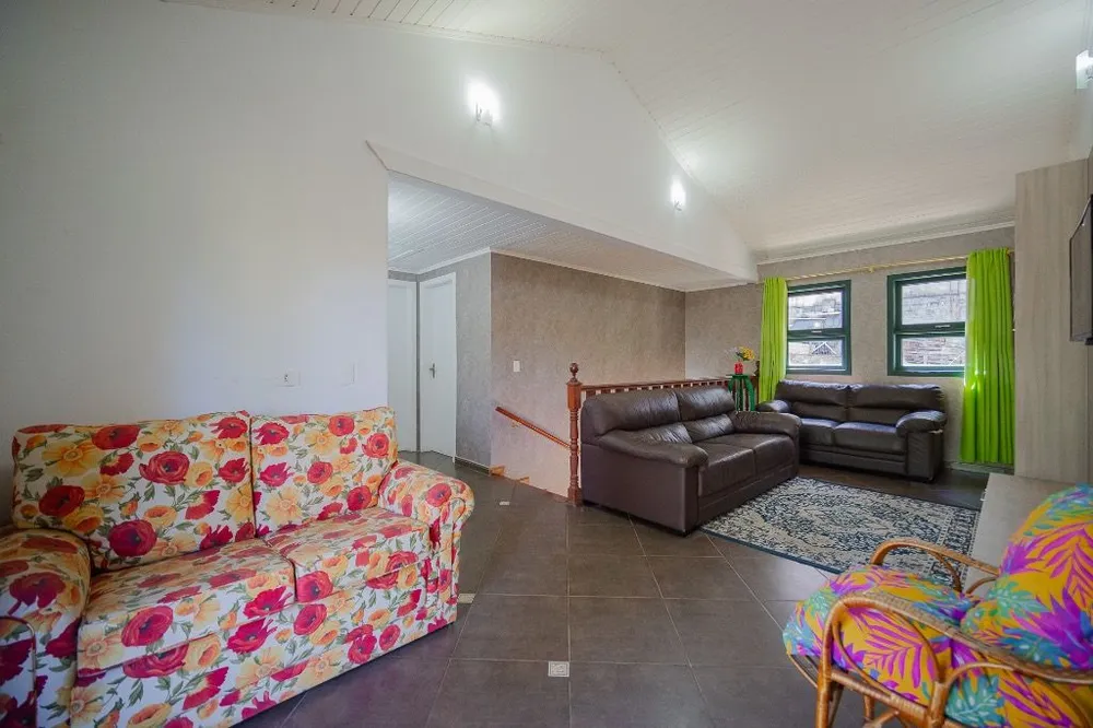 Casa, 3 quartos, 270 m² - Foto 2