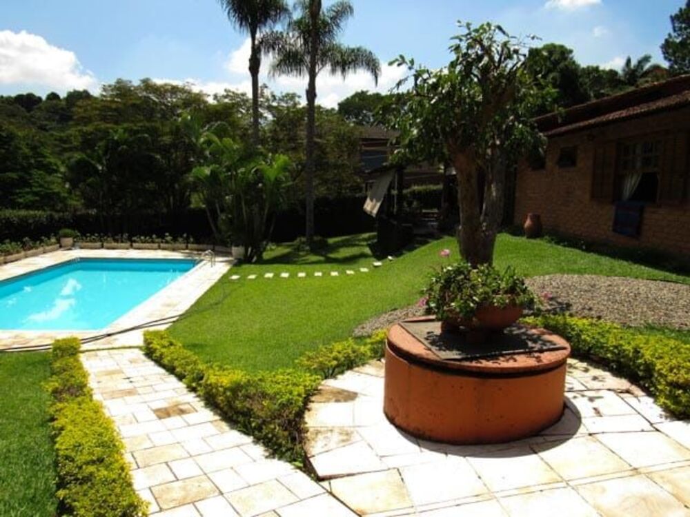 Casa de Condomínio à venda com 3 quartos, 370m² - Foto 2