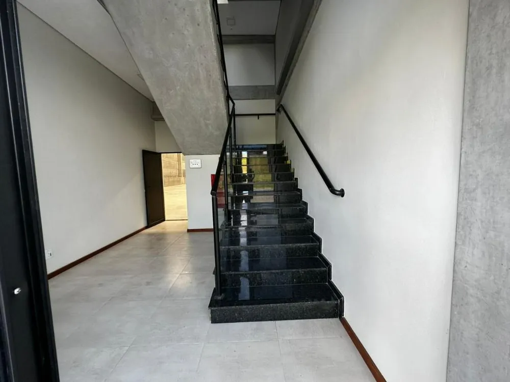 Depósito-Galpão, 1182 m² - Foto 1