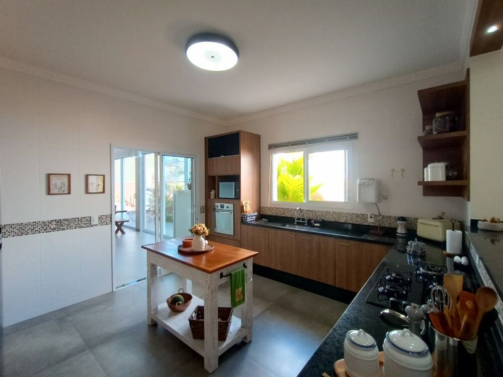 Casa de Condomínio à venda com 4 quartos, 228m² - Foto 12